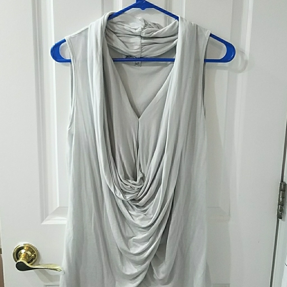 Jennifer Lopez flowy blouse